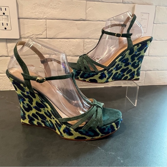 Colin Stuart sz 11 green suede leopard print platform wedge sandals - Picture 1 of 16